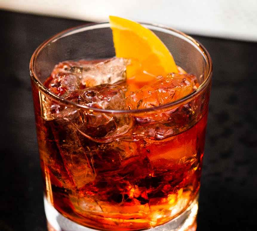 photo of a glass of negroni cocktail